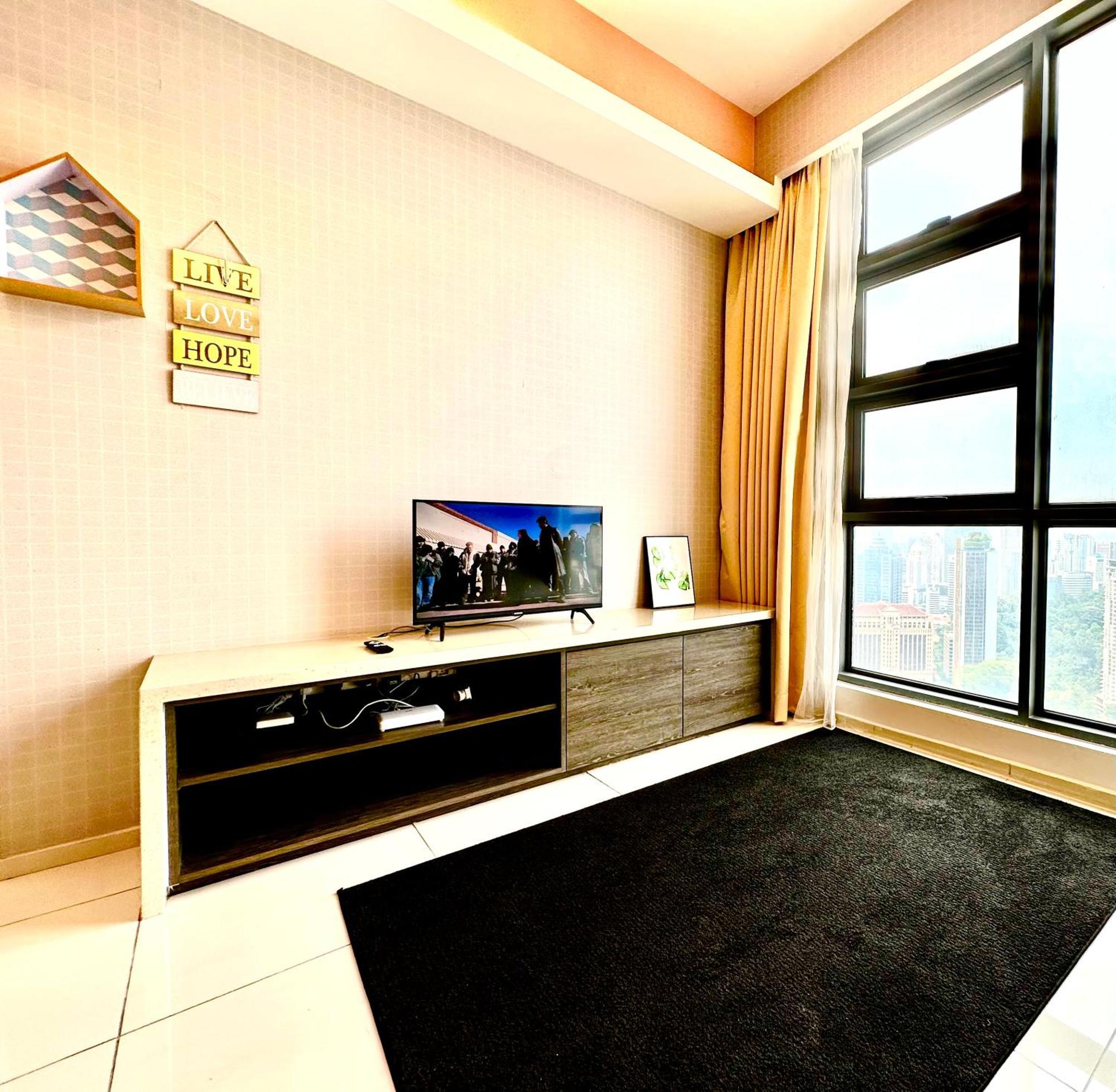 Weekly Promotion,The Robertson 2B At Bukit Bintang With Netflix Kuala Lumpur Exterior foto